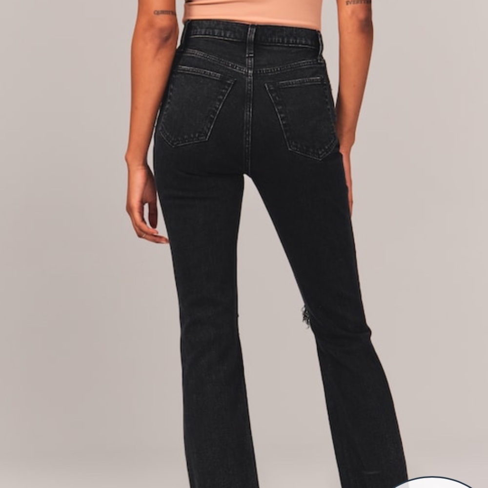Abercrombie Ultra High Rise Ankle Straight Jean